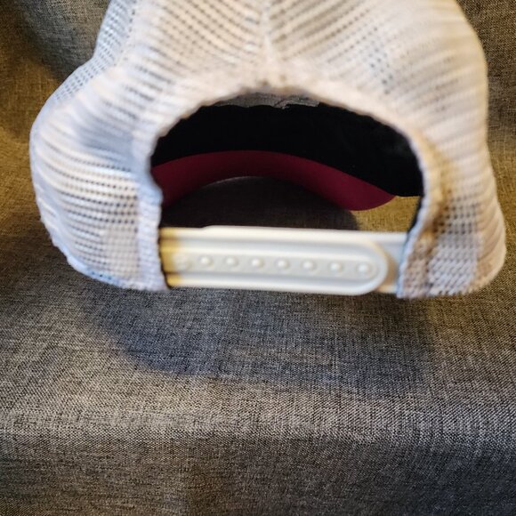 Girl's '47 Brand Pink/White Baltimore Orioles Heart Mesh Back Snapback Hat - Picture 4 of 9